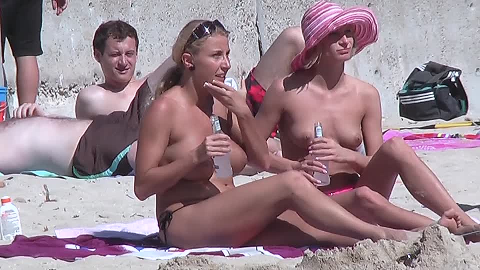 Deutsches Mädchen Nackt am Strand